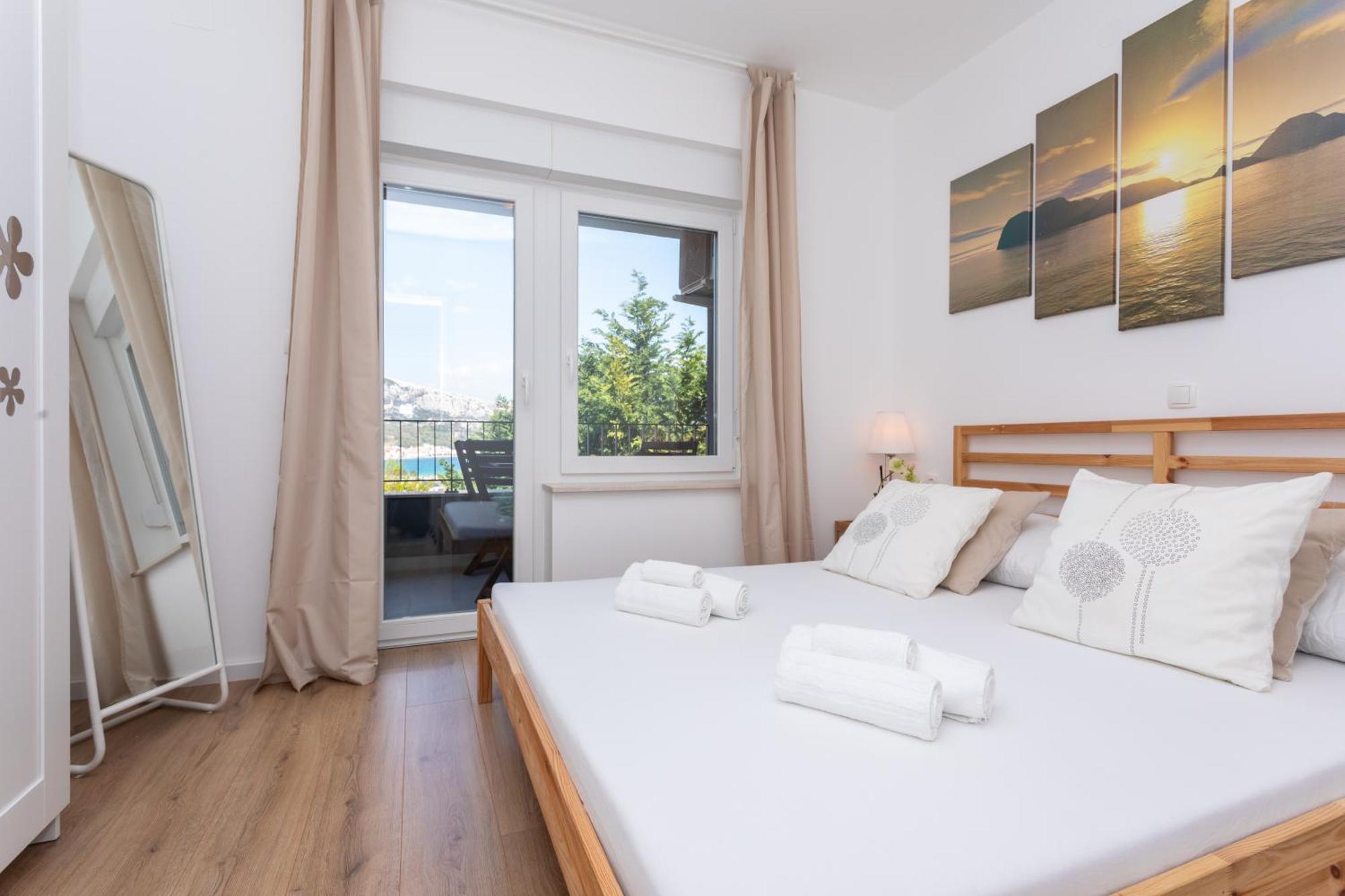 Apartments Vugrinec With Terrace Baska  Bagian luar foto